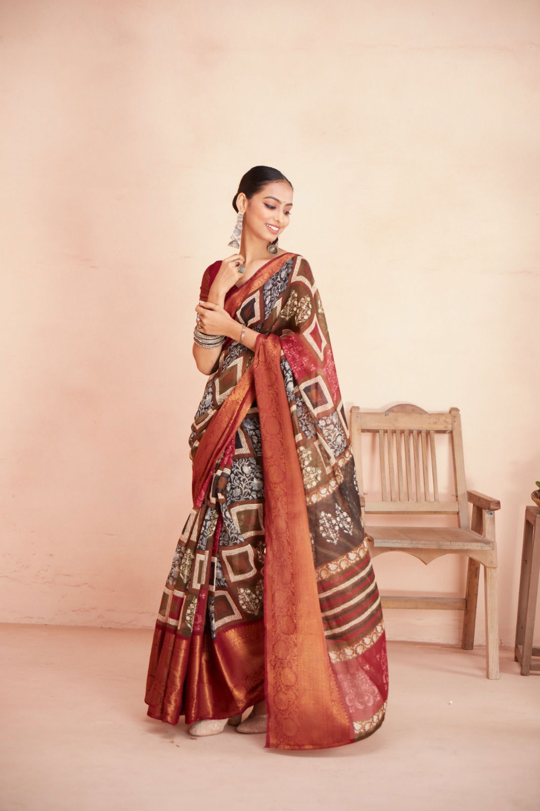 Sr Meera Queen Chanderi Saree Catalog